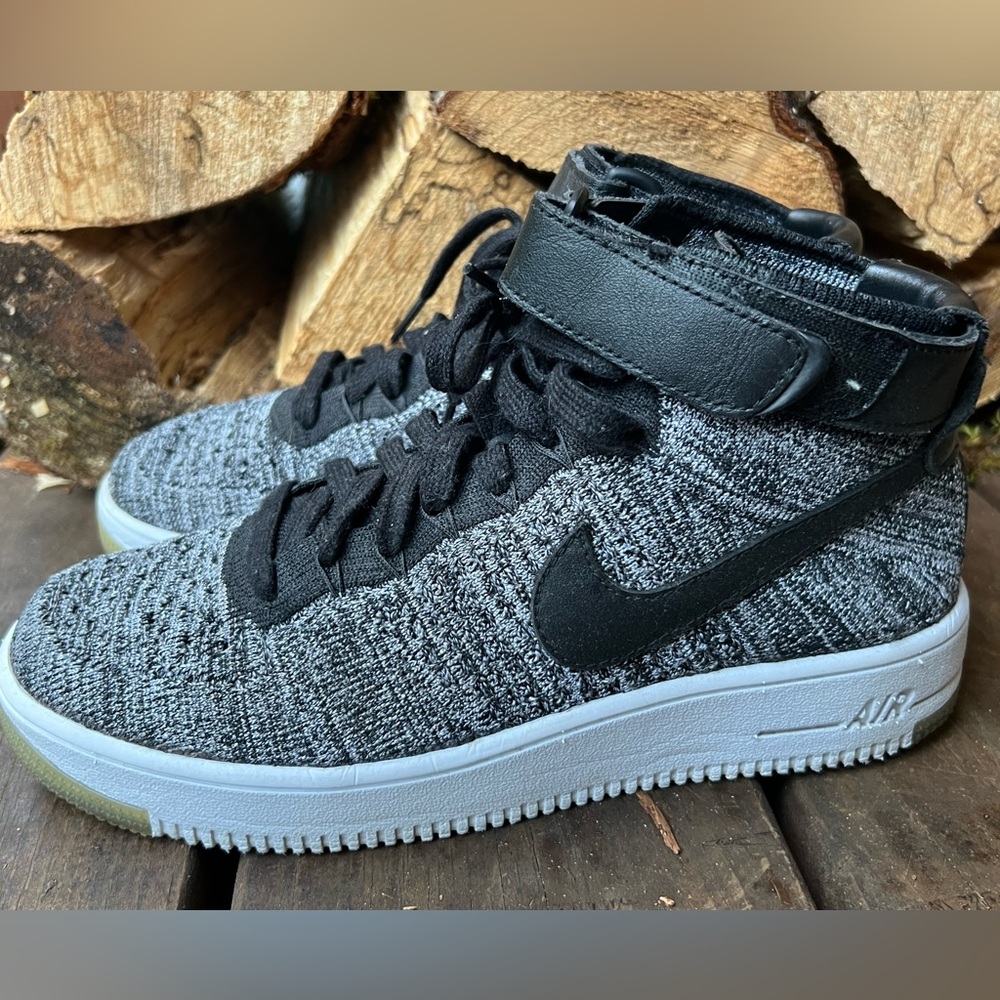 Nike AF1 Mid Flyknit Air Force 1 Oreo 818018-001 women’s size 9